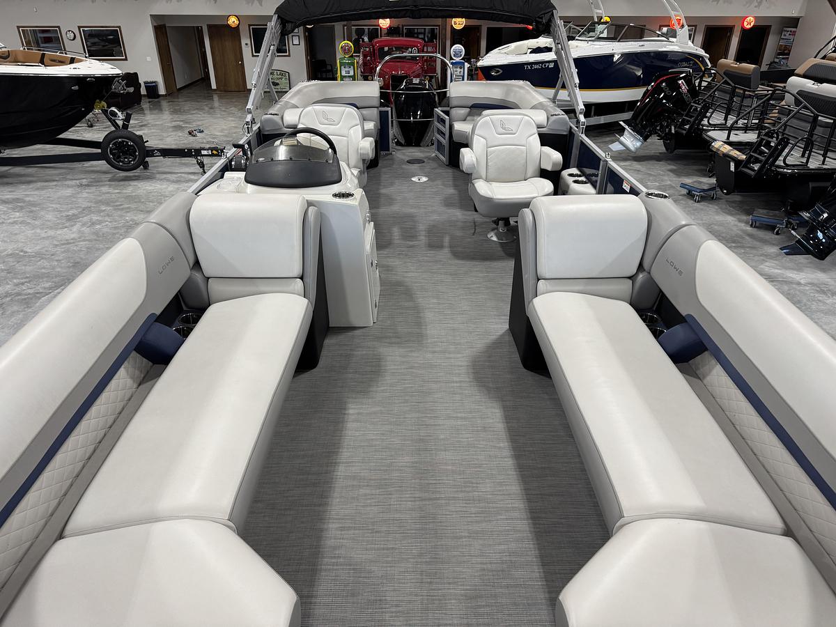 Used 2022 Lowe 270 SS