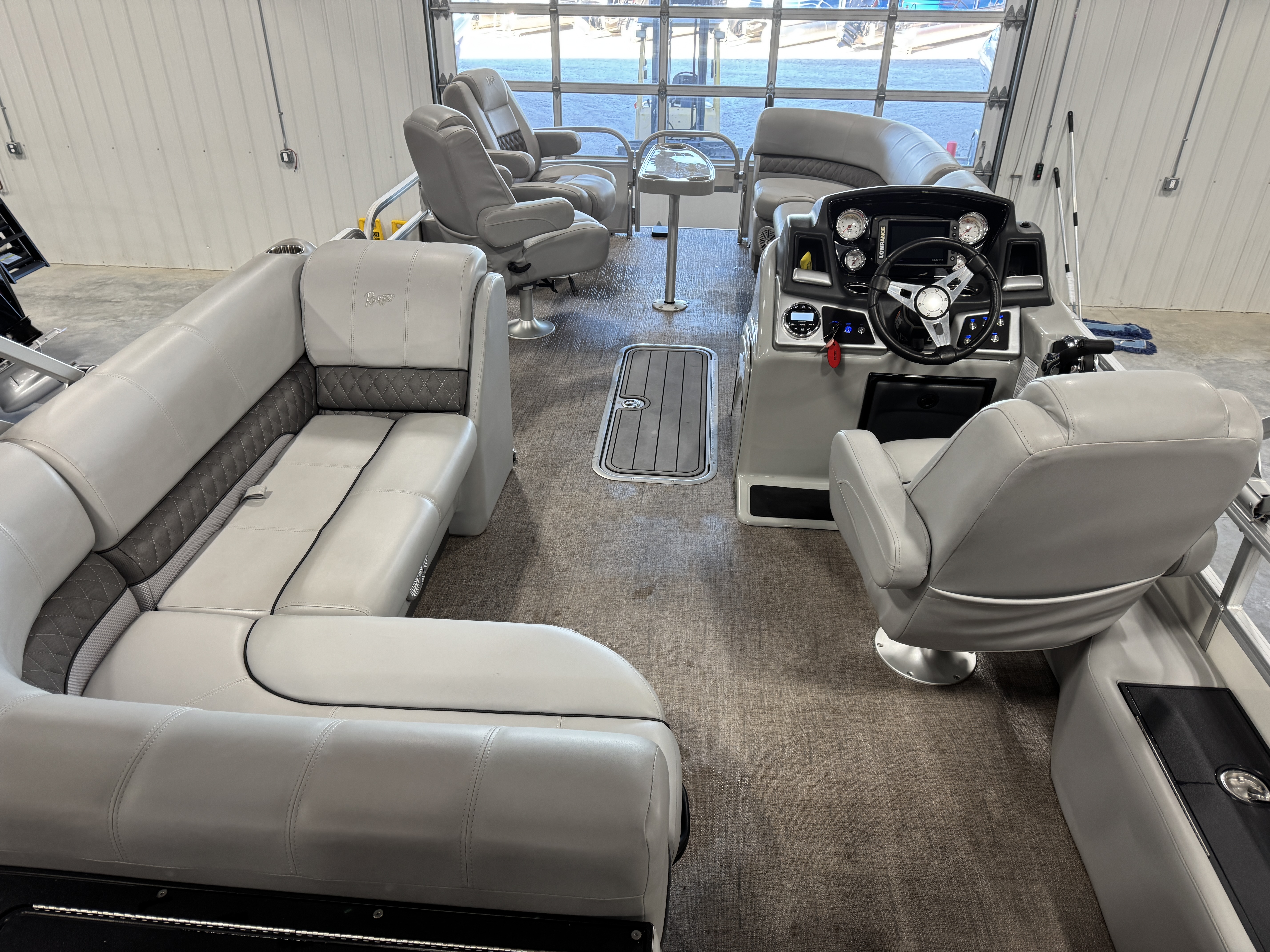 Used 2022 Ranger 223 FC