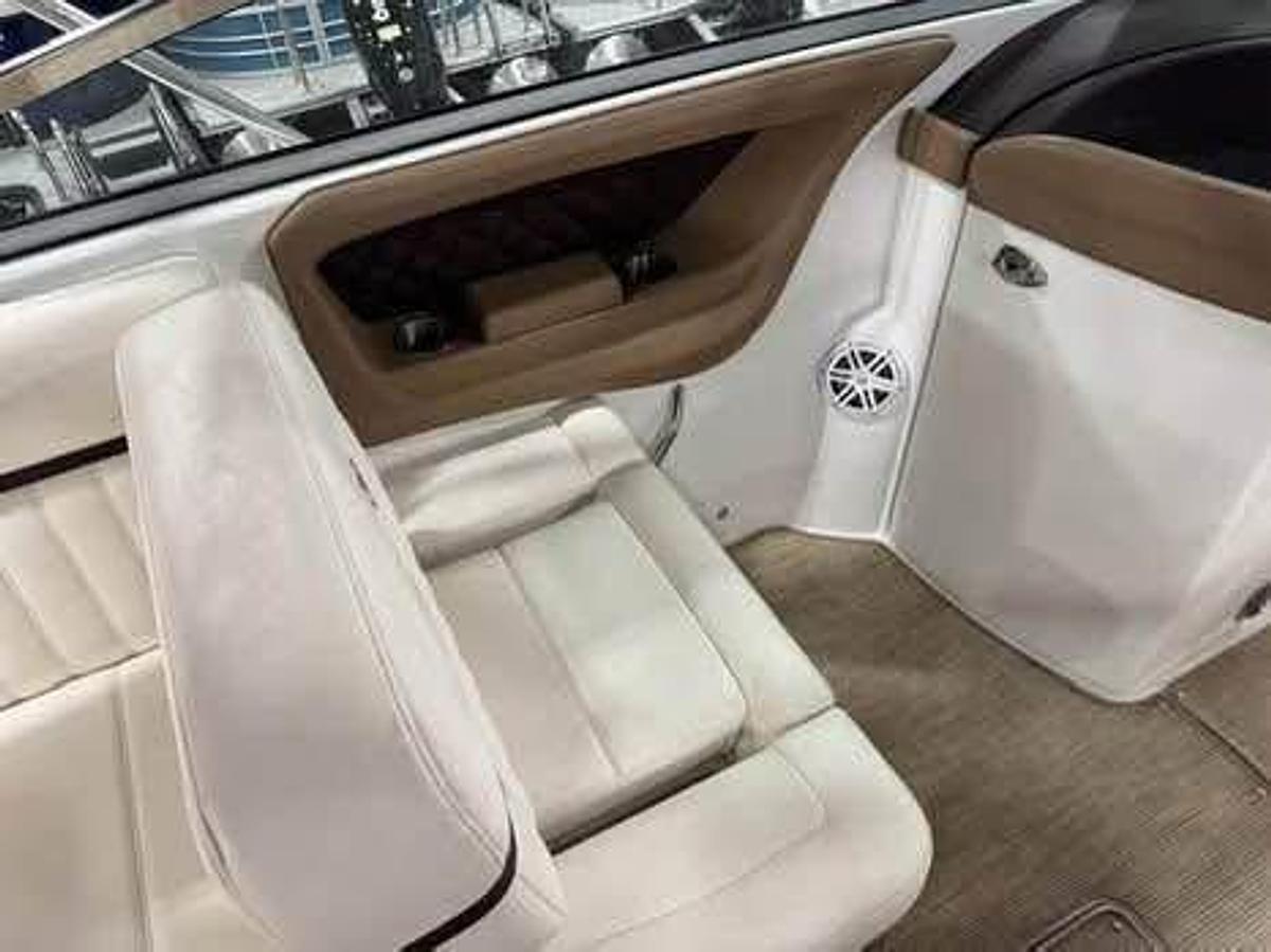 Used 2016 Cobalt 336 BR