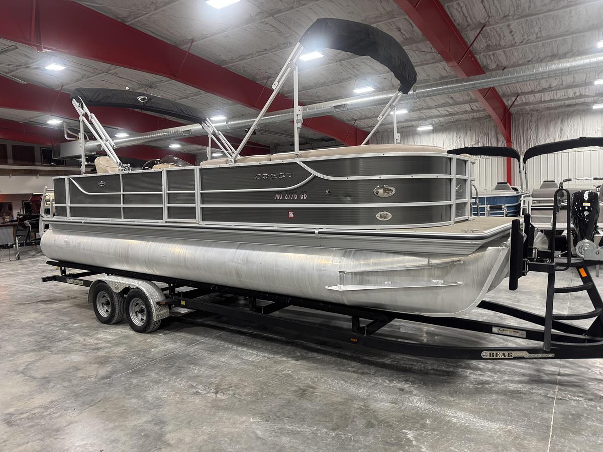 Used 2013 Crest Crest III