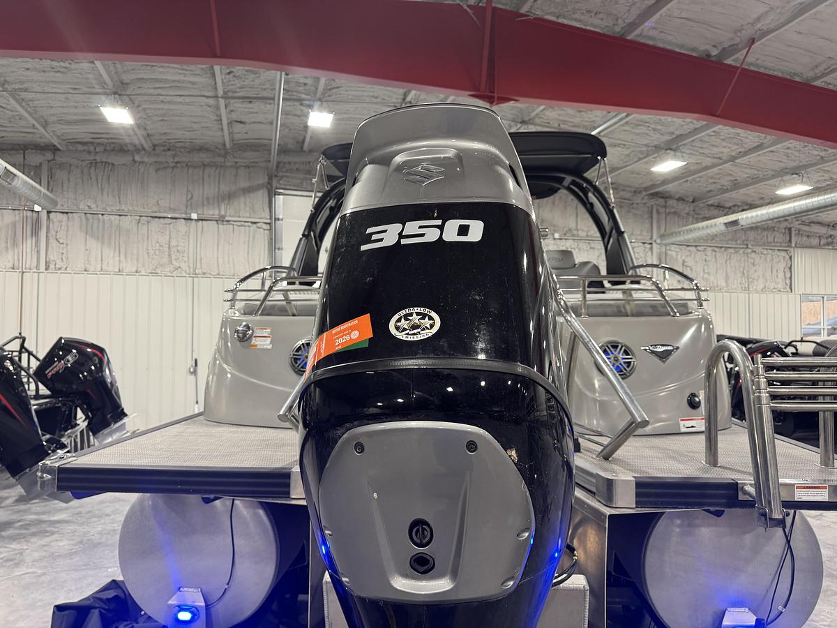 Used 2021 Manitou LX 25