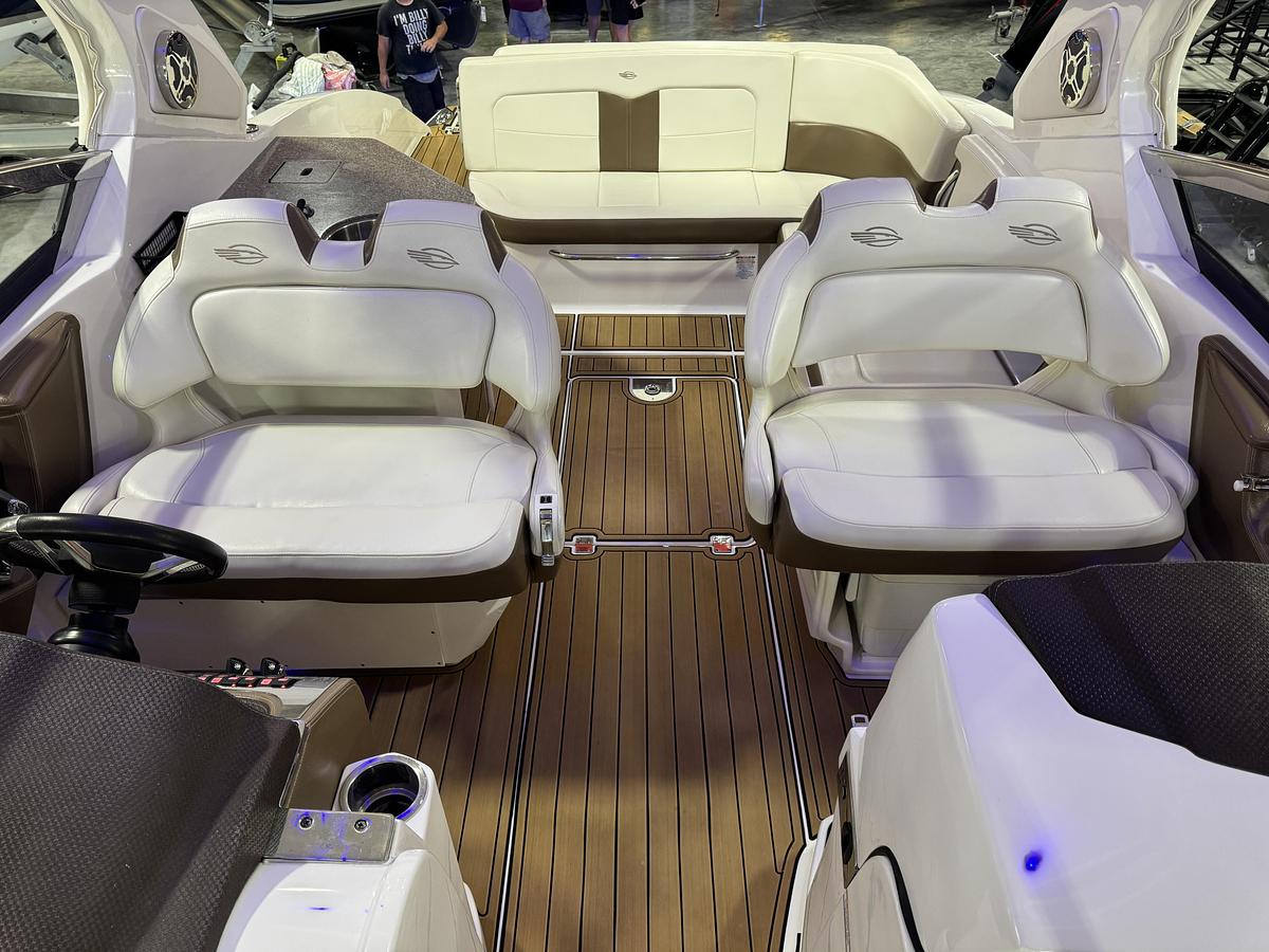 Used 2016 Chaparral 337 SSX