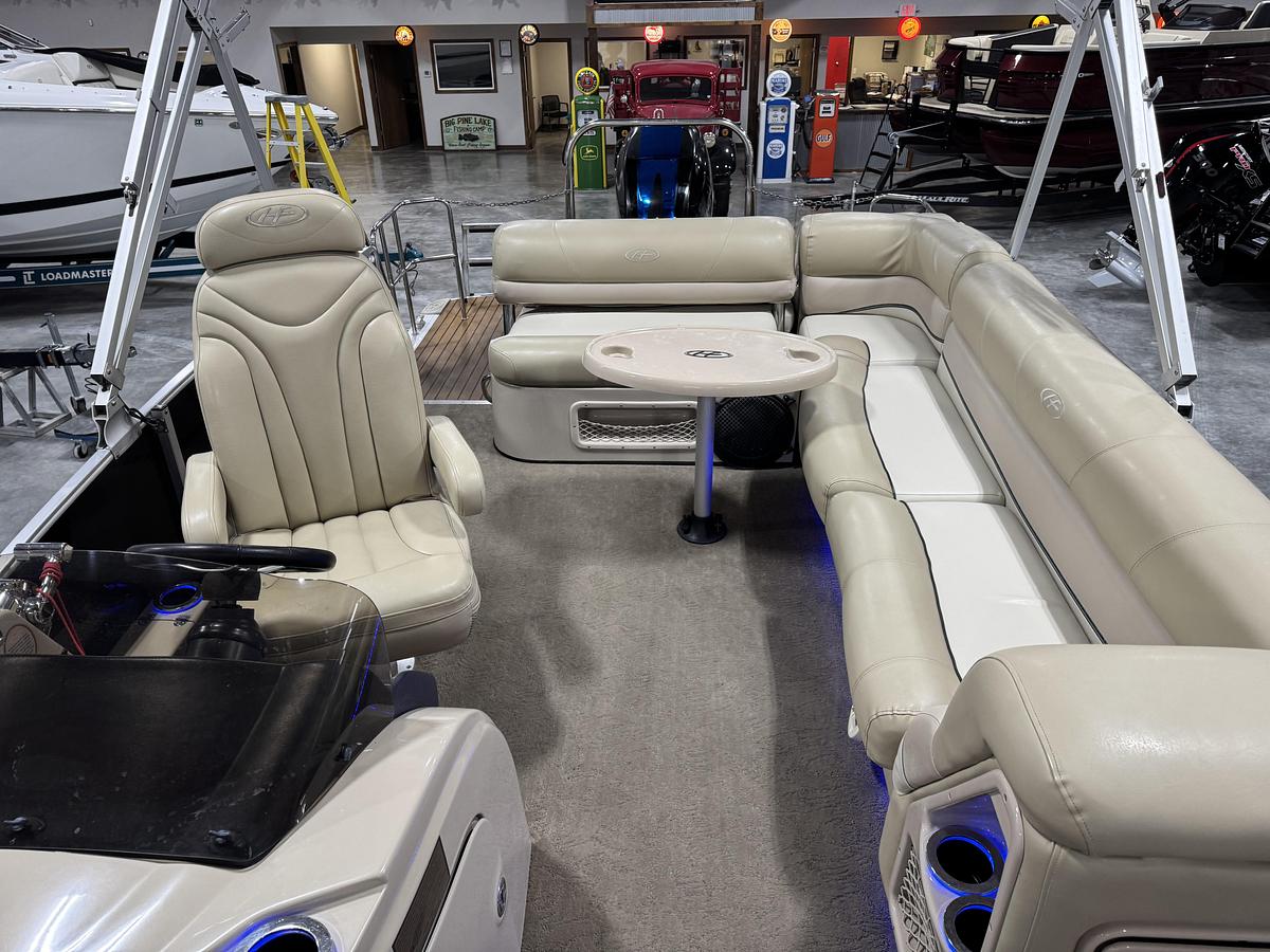 Used 2012 Harris 250 Grand Mariner