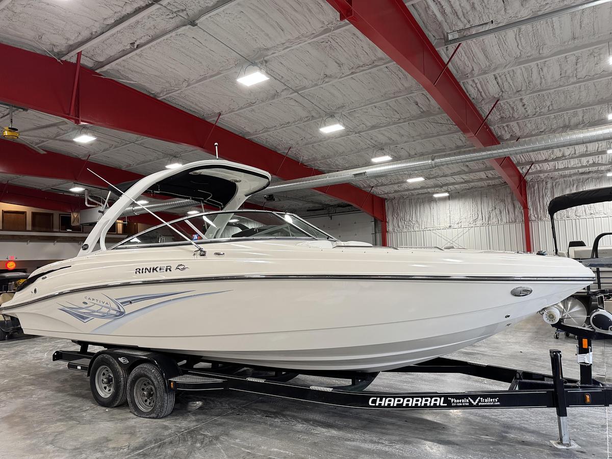 Used 2012 Rinker 296 BR