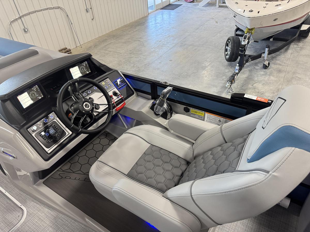 2027 SouthBay 525 RS