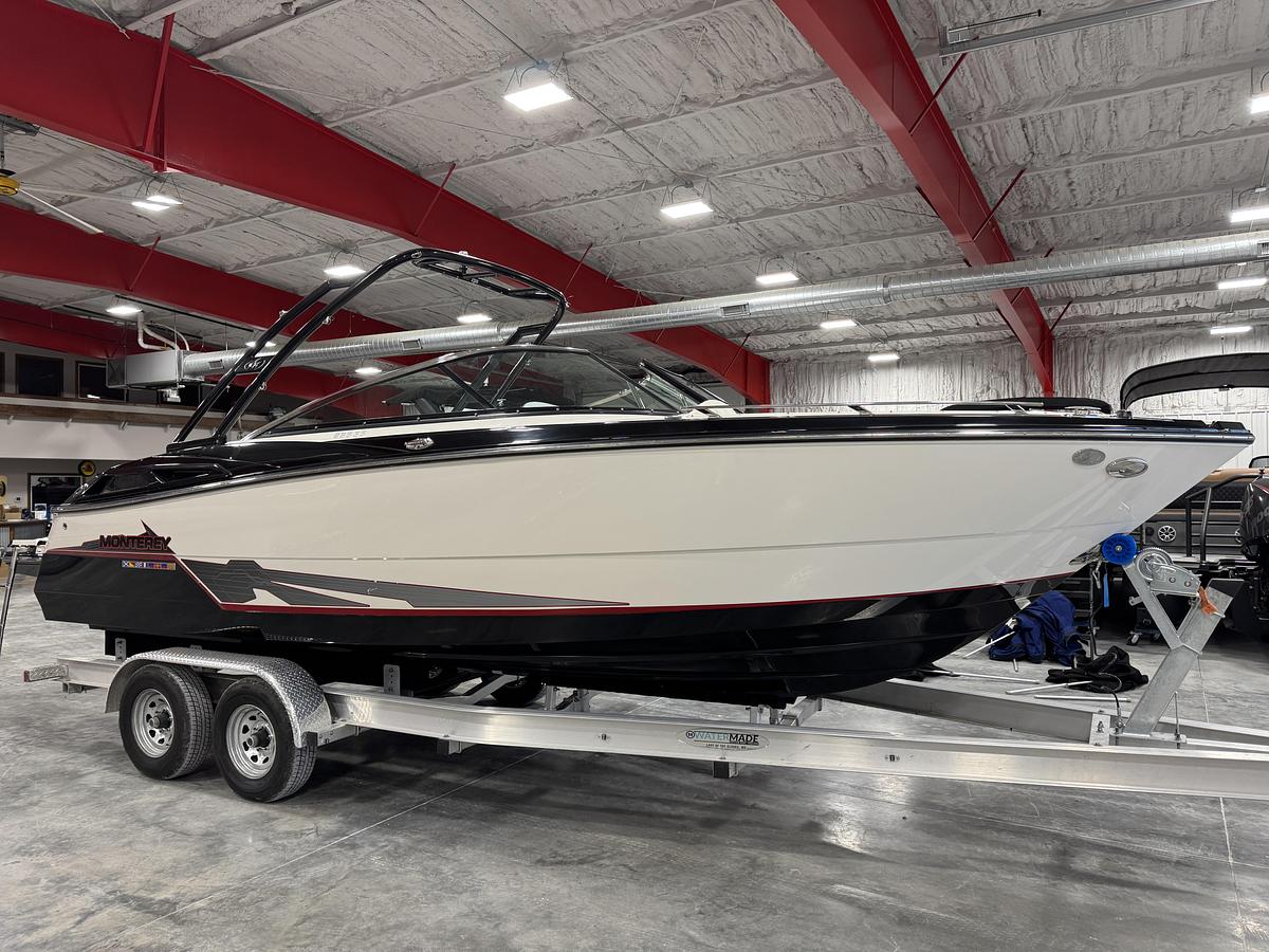 Used 2014 Monterey 268 Super Sport BR
