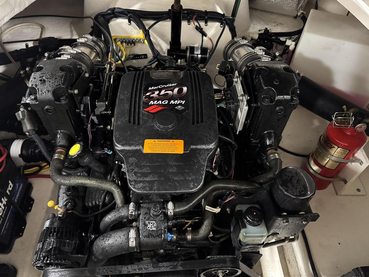 Used 2007 Chaparral 256 SSI