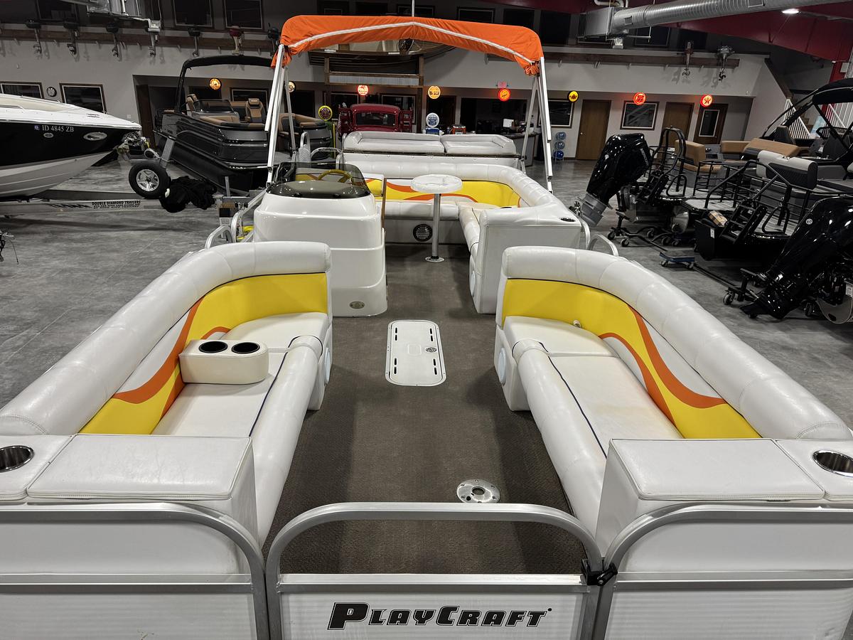 Used 2007 PlayCraft 2400 Clipper