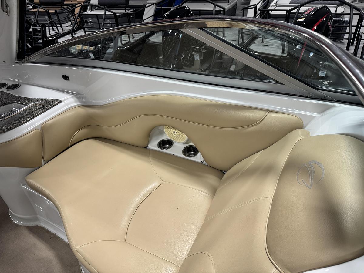 Used 2012 Crownline 325 SS