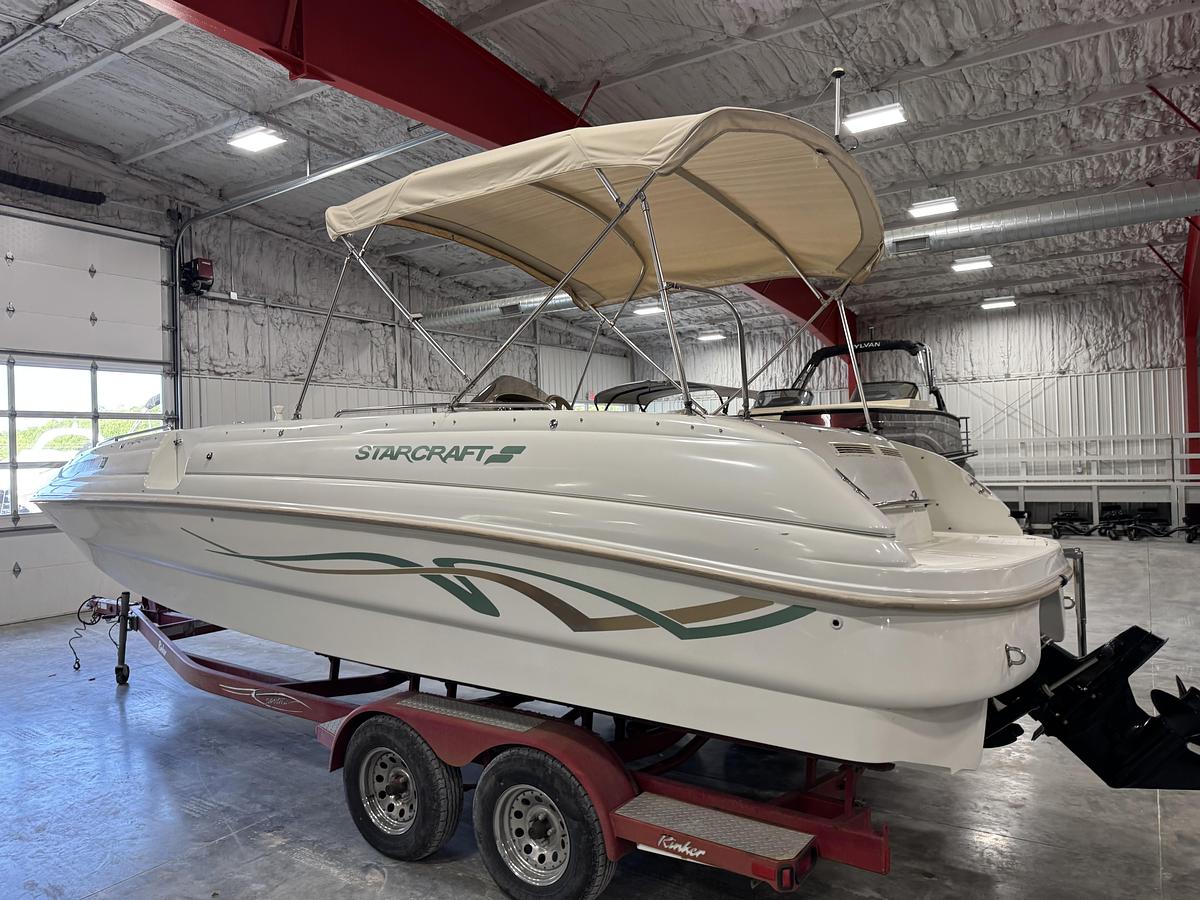 Used 2000 Star Craft 2415 Aurora