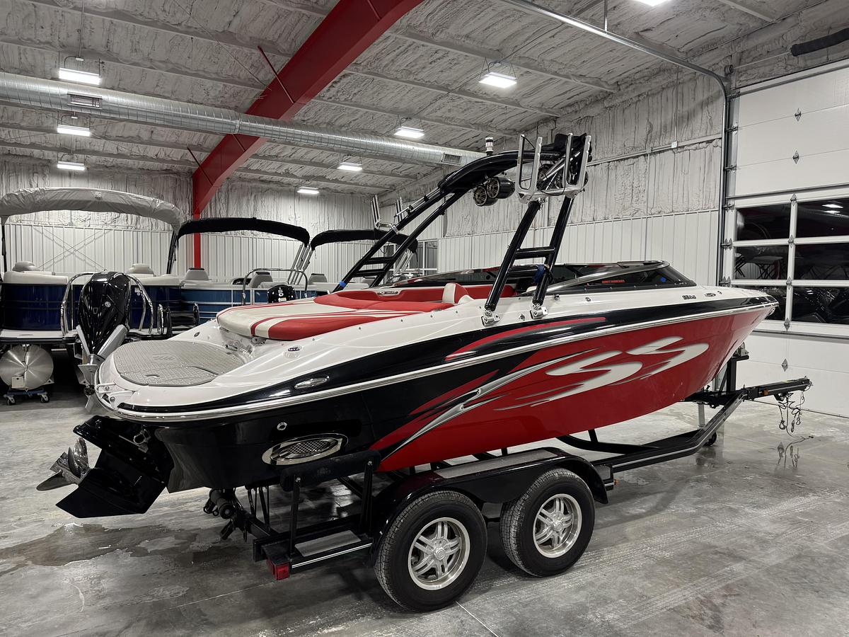 Used 2011 Four Winns 210 SS