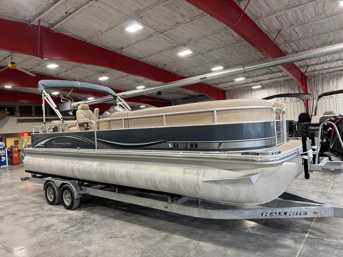 Used 2008 Bennington 2575 RL