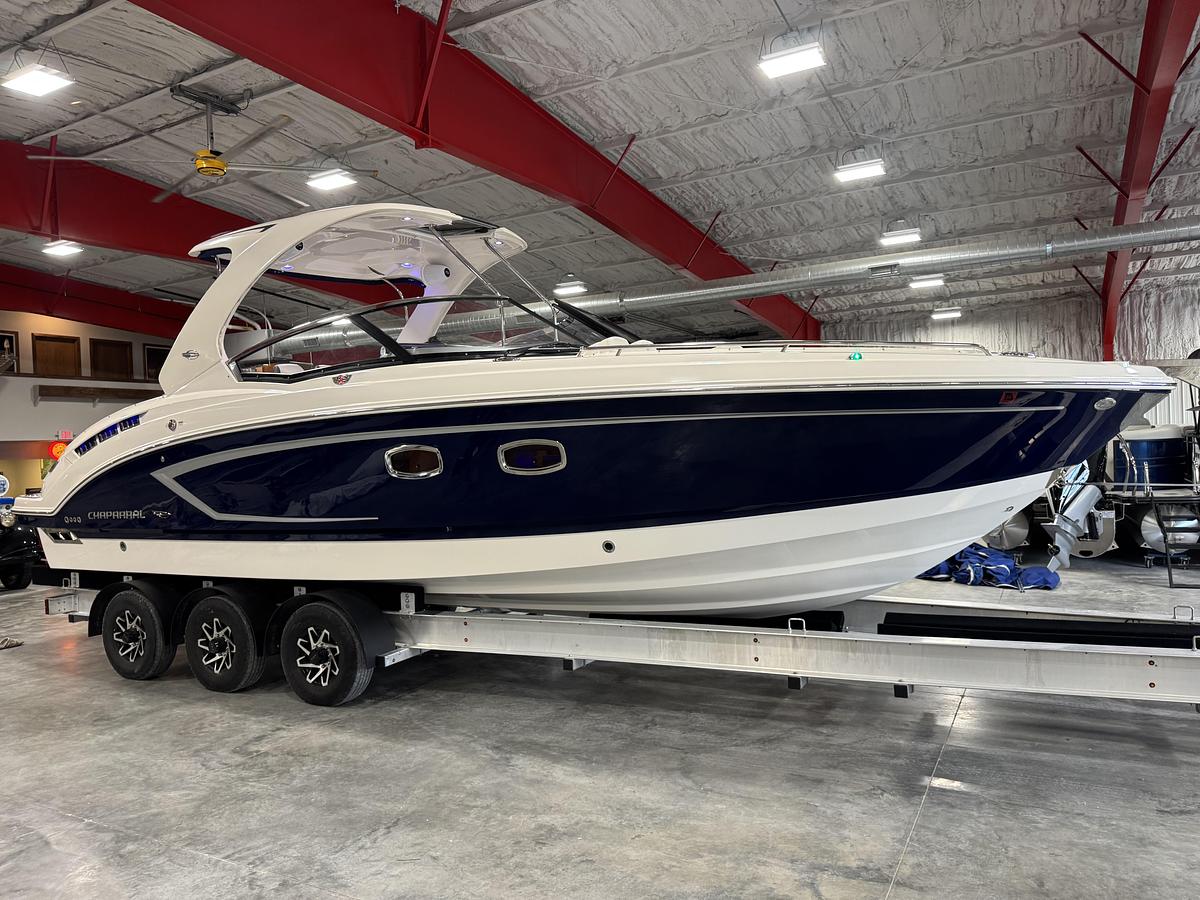 Used 2015 Chaparral 327 SSX