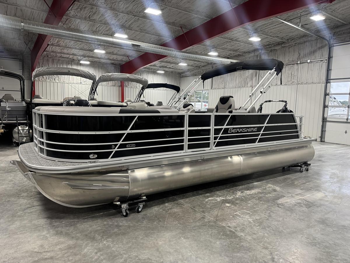 2026 Berkshire 24 UL LE