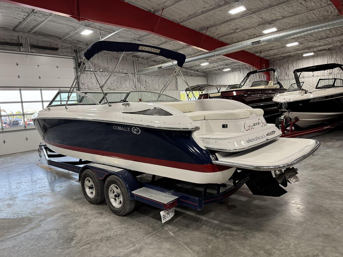 Used 2006 Cobalt 272 BR