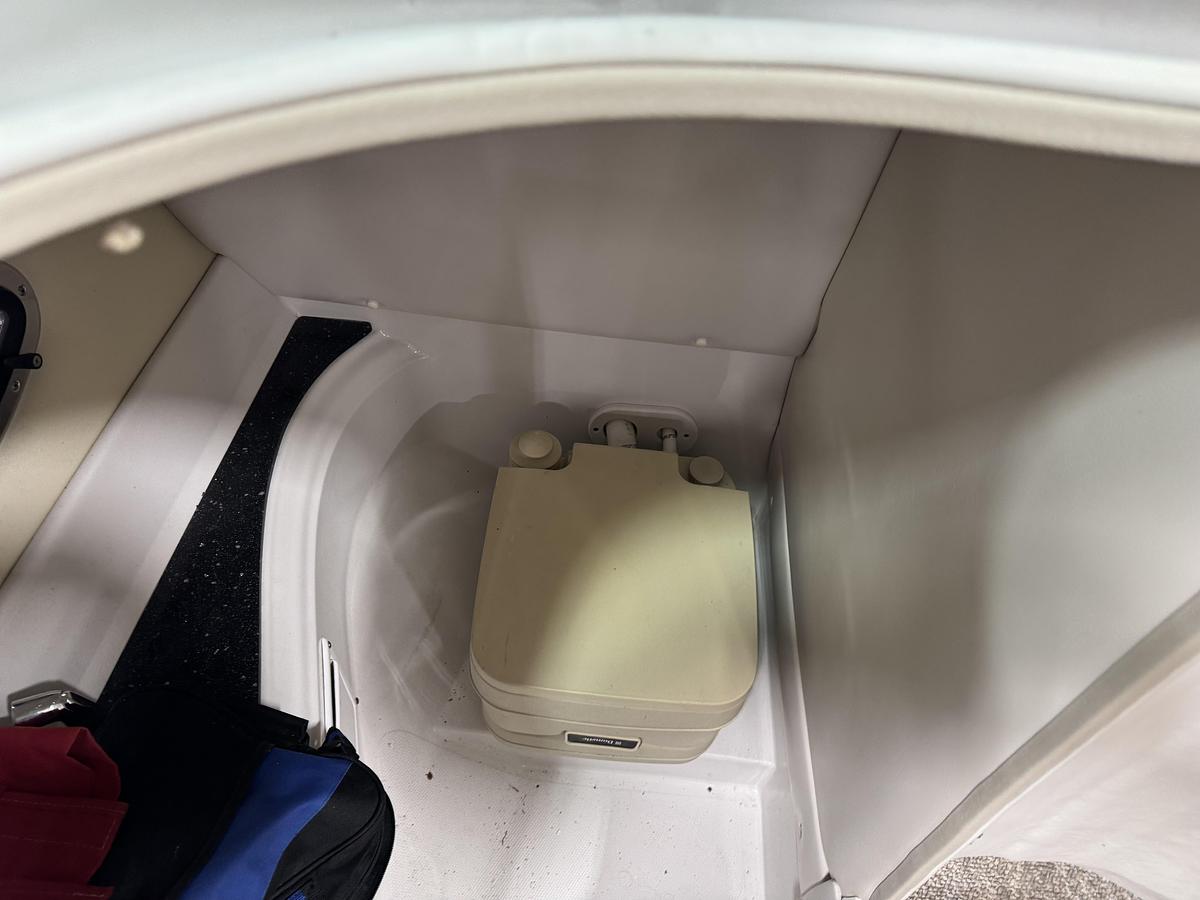 Used 2012 Crownline 245 SS