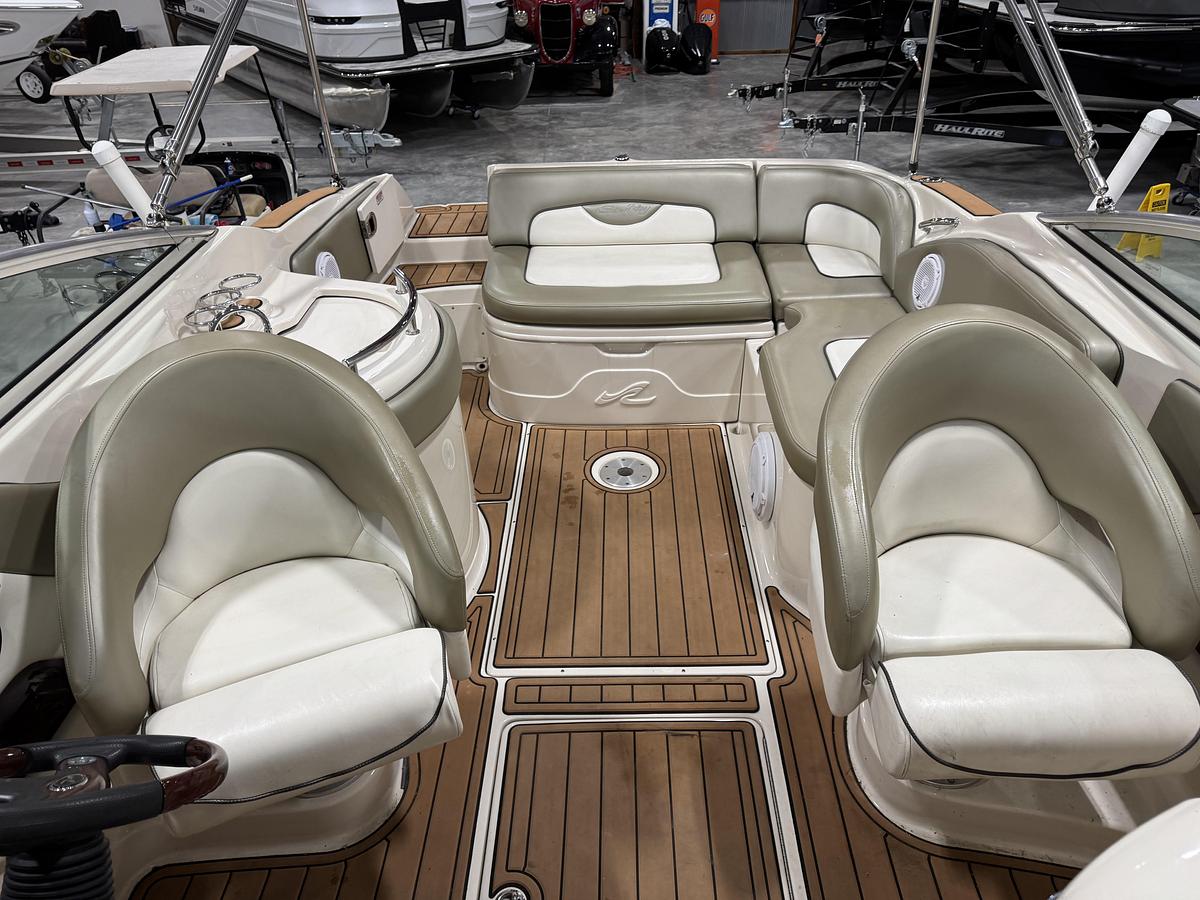 Used 2006 Sea Ray 270 Sundeck