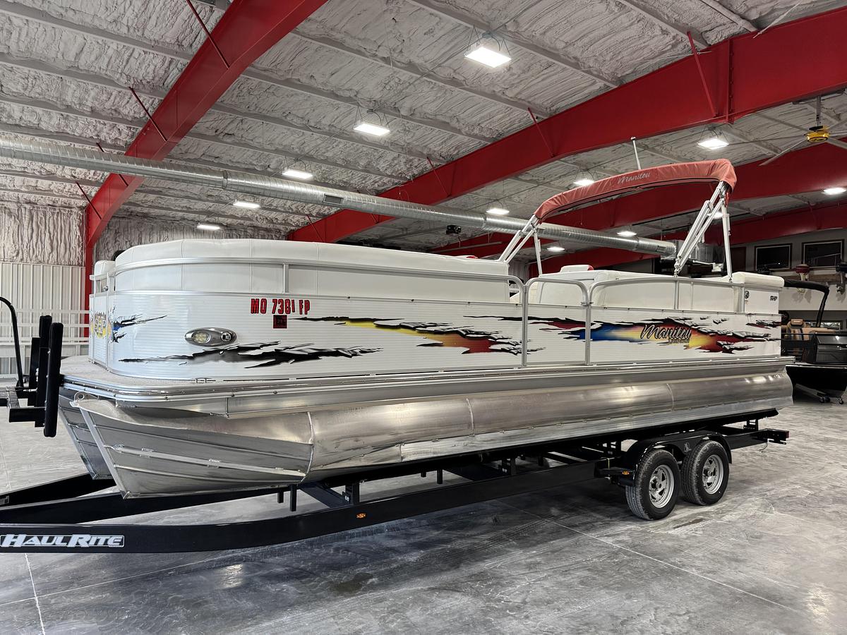 Used 2010 Monterey 25 X-Plode