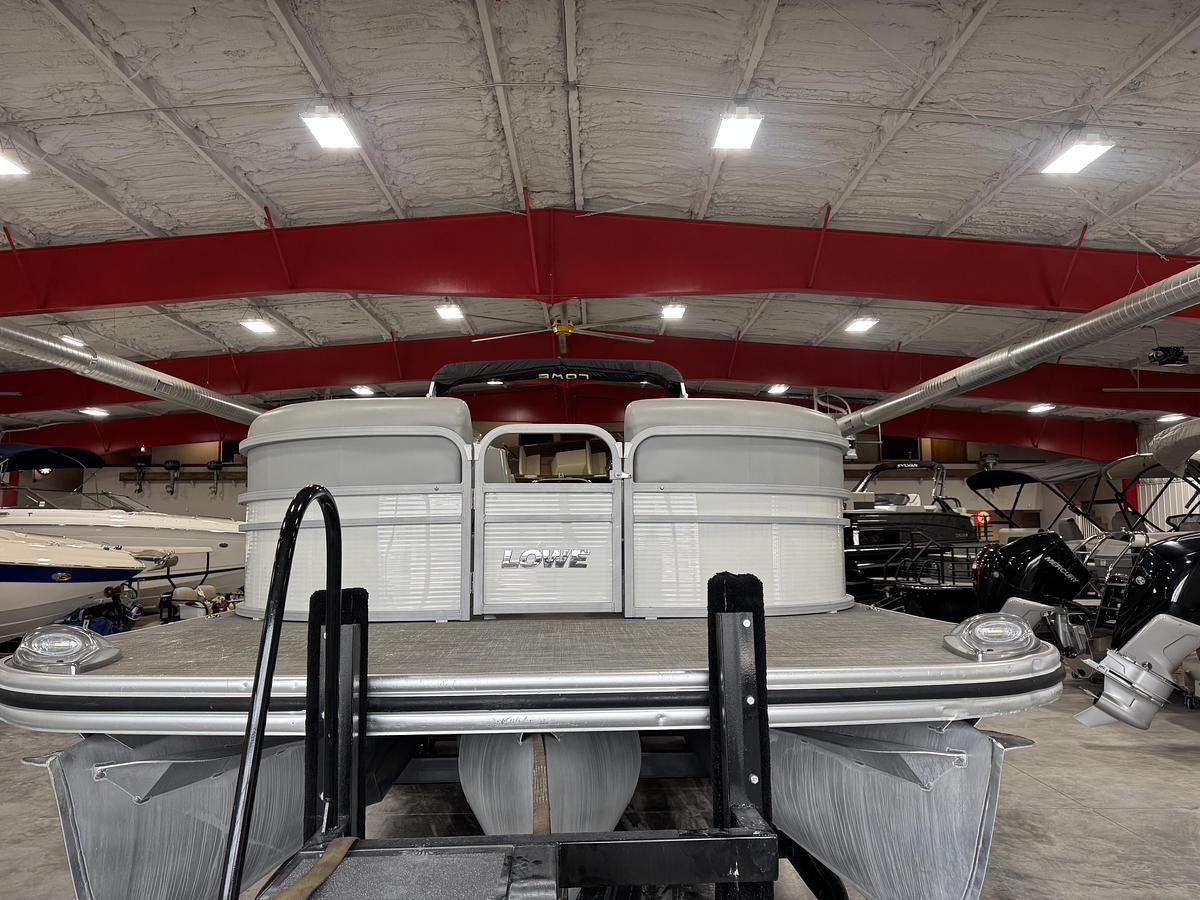 Used 2021 Lowe 270 SS