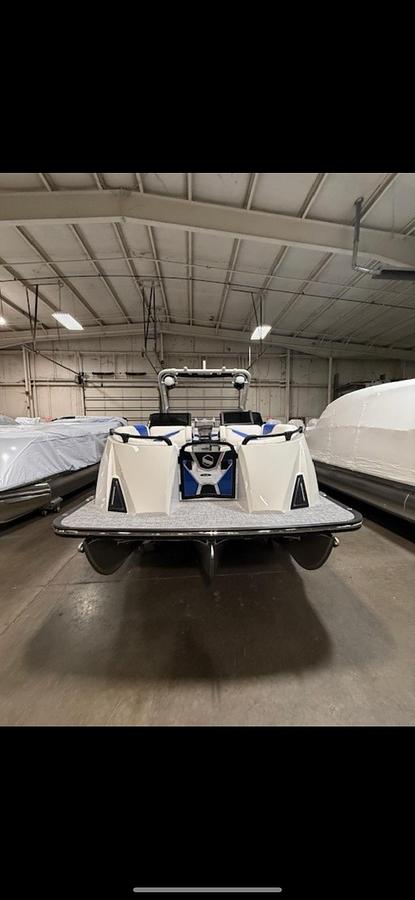 2026 South Bay 25 Sport Twin