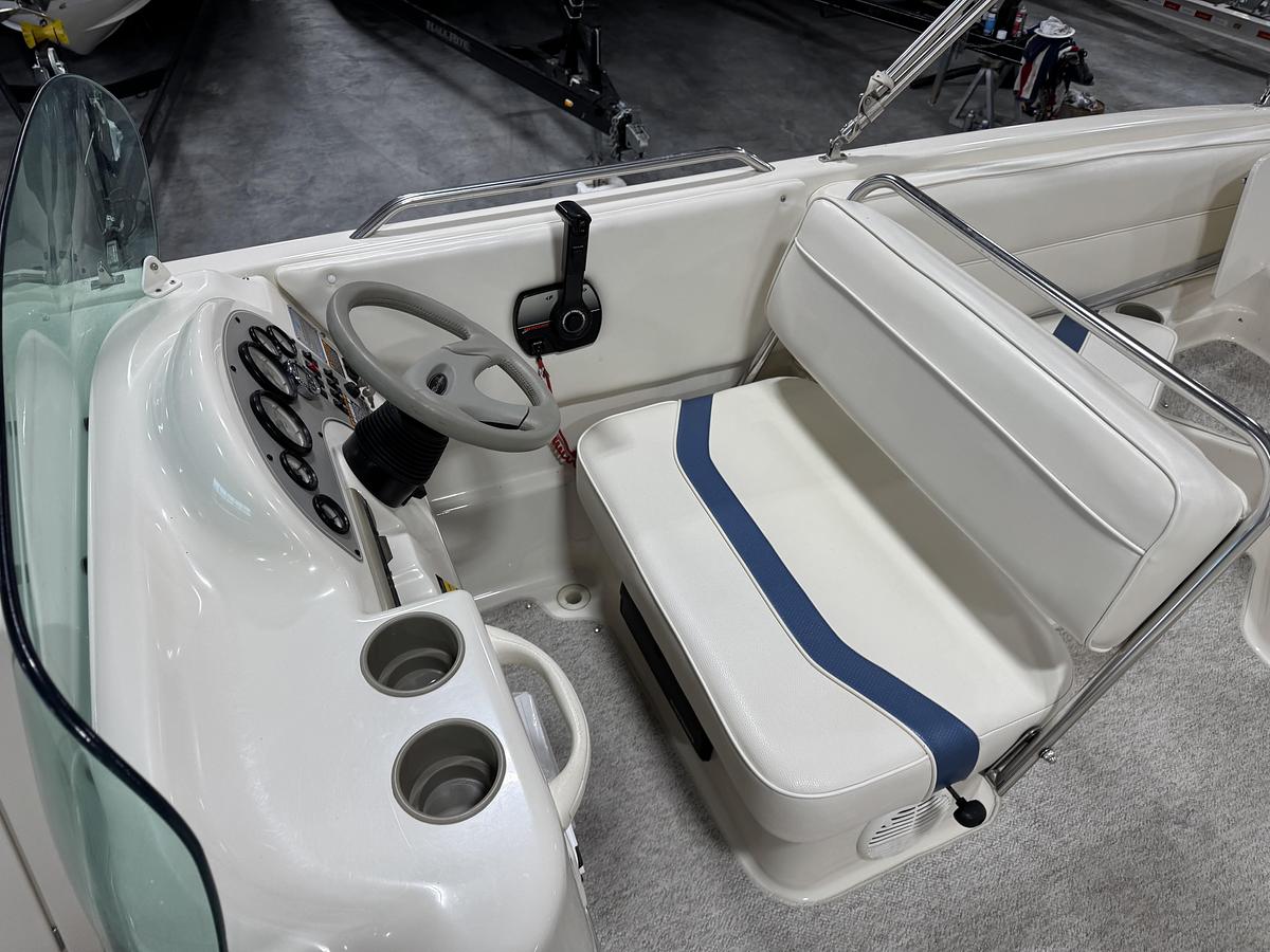 Used 2001 Bayliner 26 Rendevouz