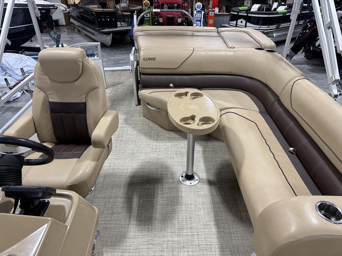 Used 2019 Lowe 210 SS