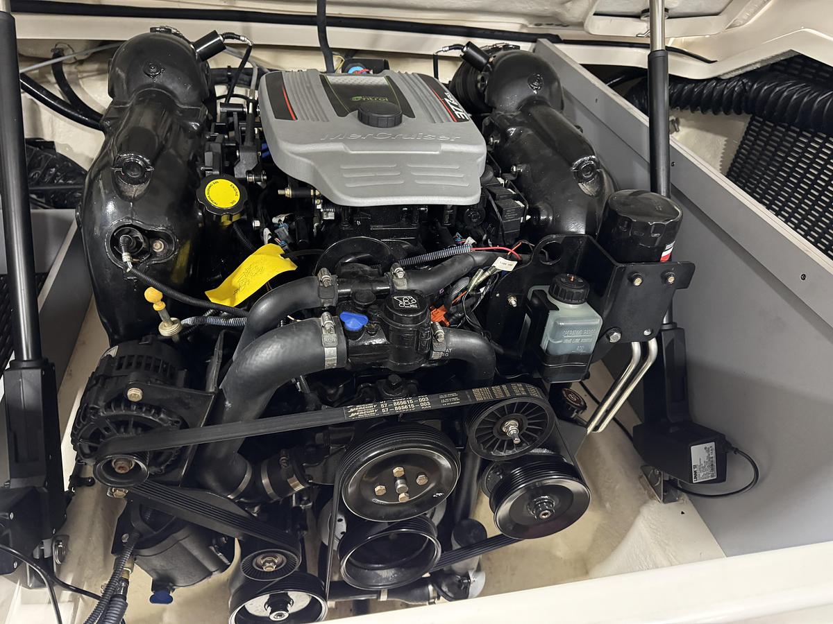 Used 2014 Monterey 268 Super Sport BR