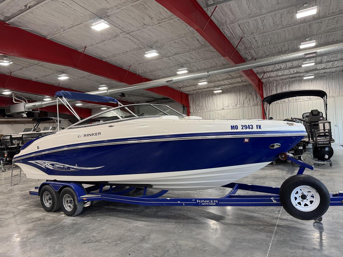 Used 2006 Rinker 246 BR