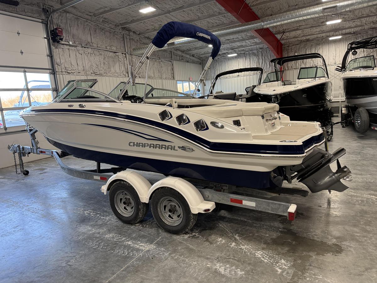 Used 2012 Chaparral 216 SSI