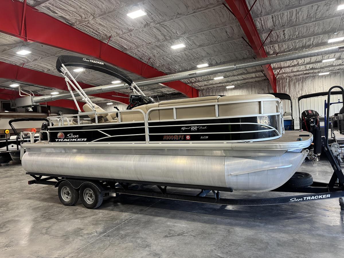 Used 2019 Suntracker 22 SportFish DLX