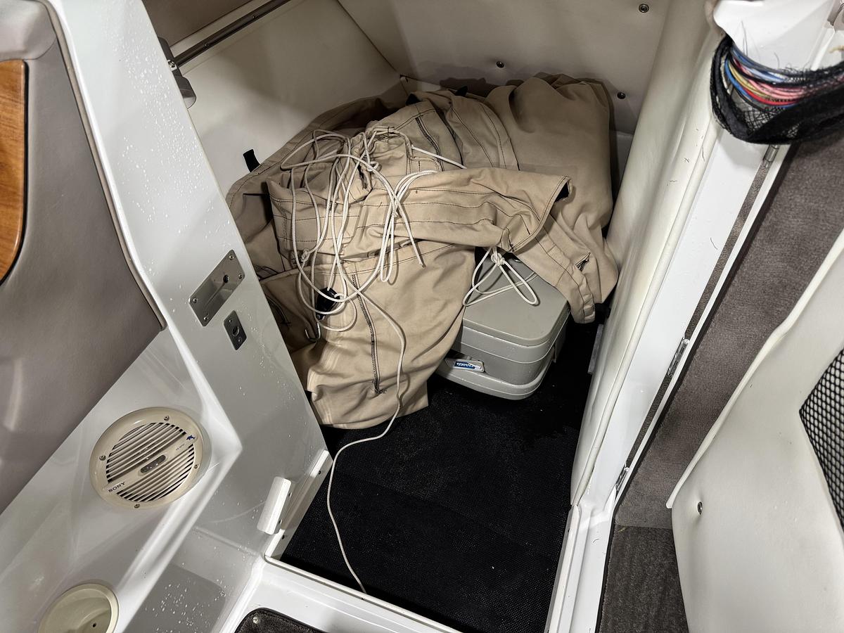 Used 2000 Cobalt 246 BR