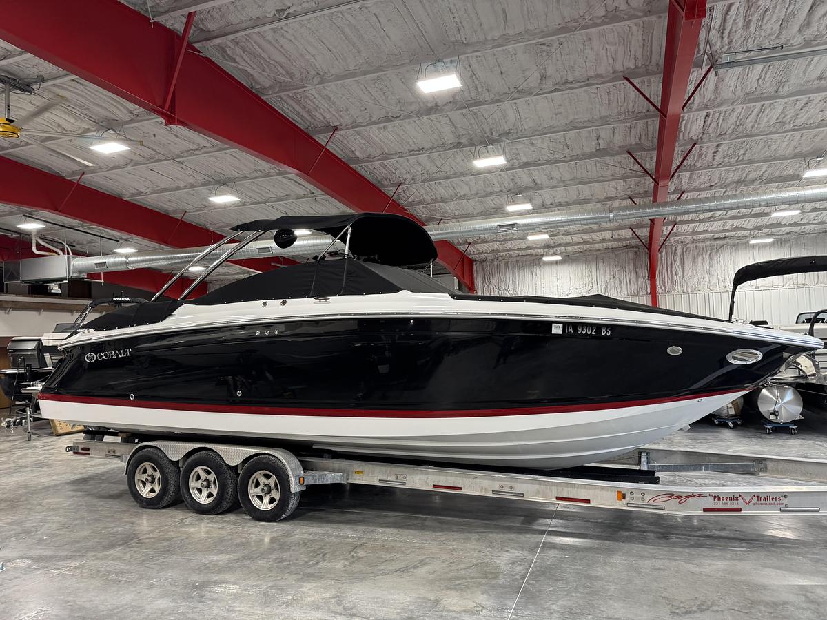 Used 2007 Cobalt 302 BR