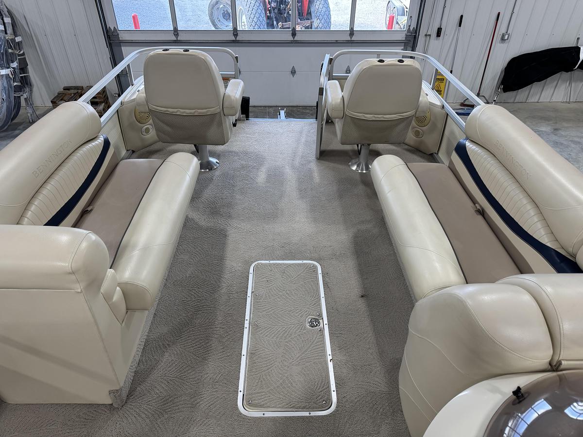 Used 2007 Bennington 2257 RFS