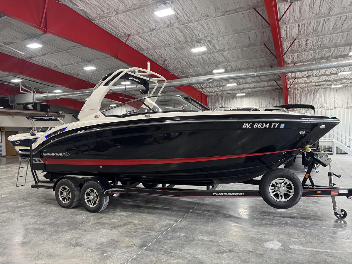 Used 2017 Chaparral 257 SSX