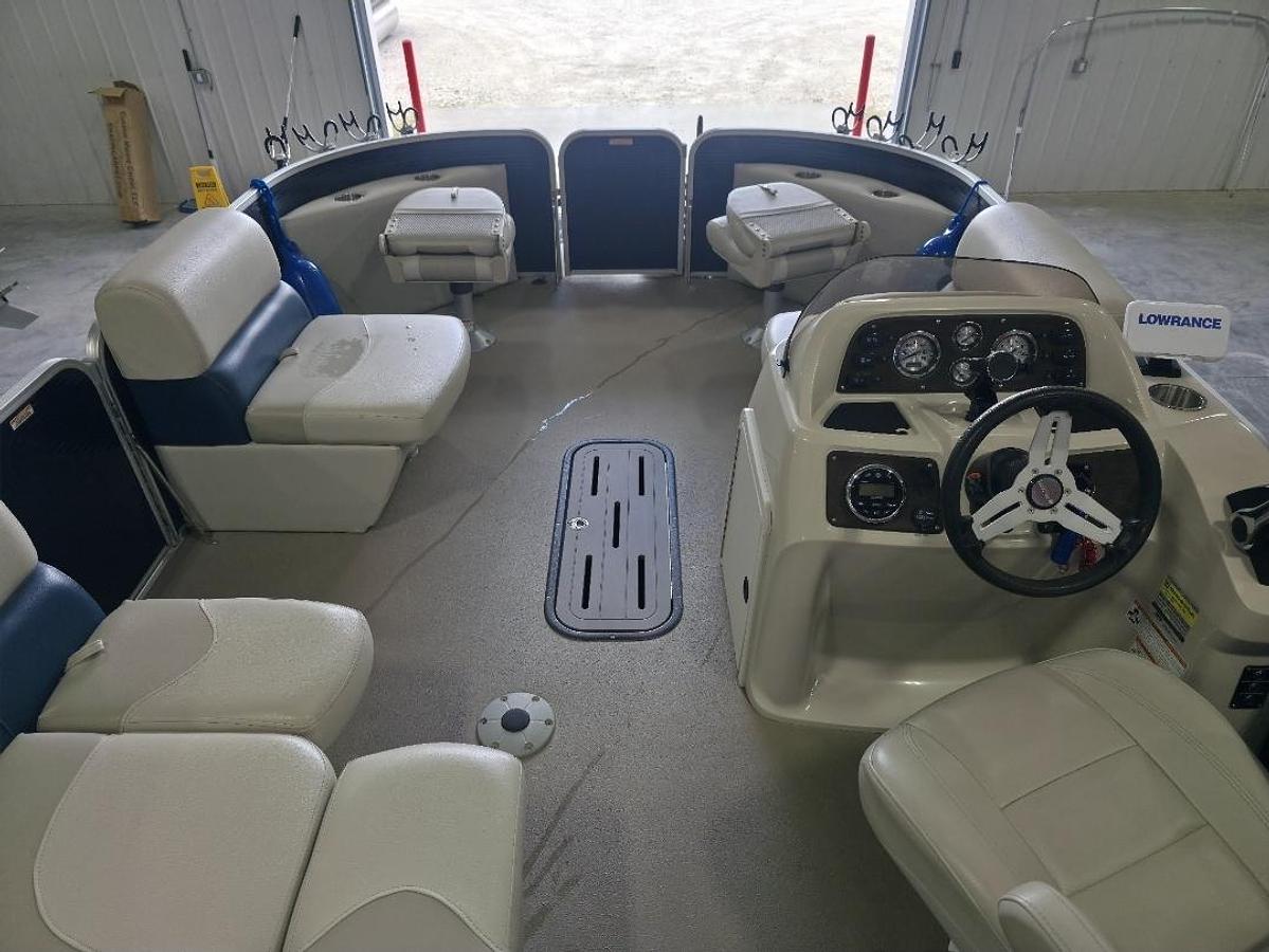 Used 2018 Manitou Aurora 22 LE