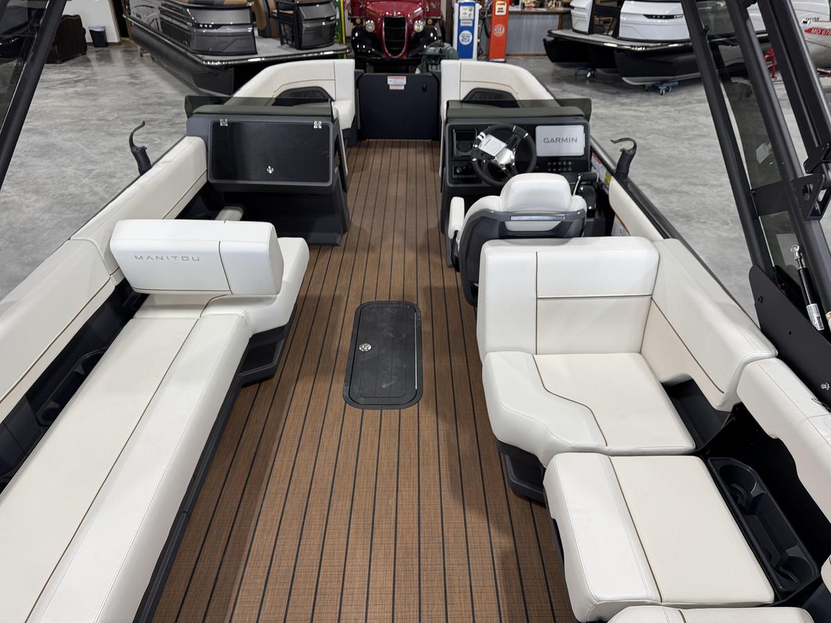 Used 2025 Manitou 24 Explore