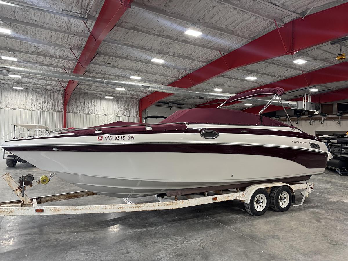 Used 2006 Crownline 270 BR