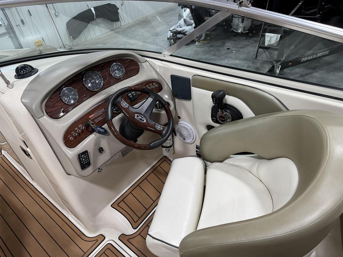 Used 2006 Sea Ray 270 Sundeck