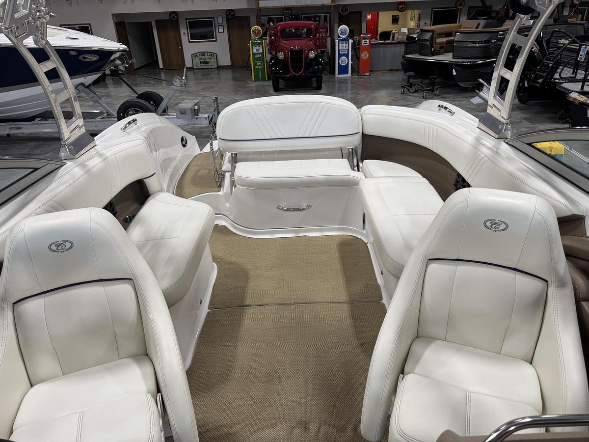Used 2013 Cobalt 262 WSS