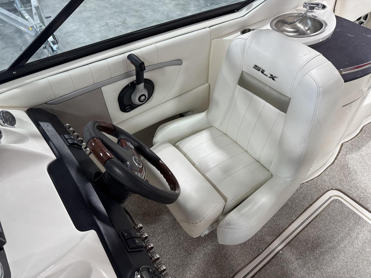 Used 2006 Sea Ray 270 SLX
