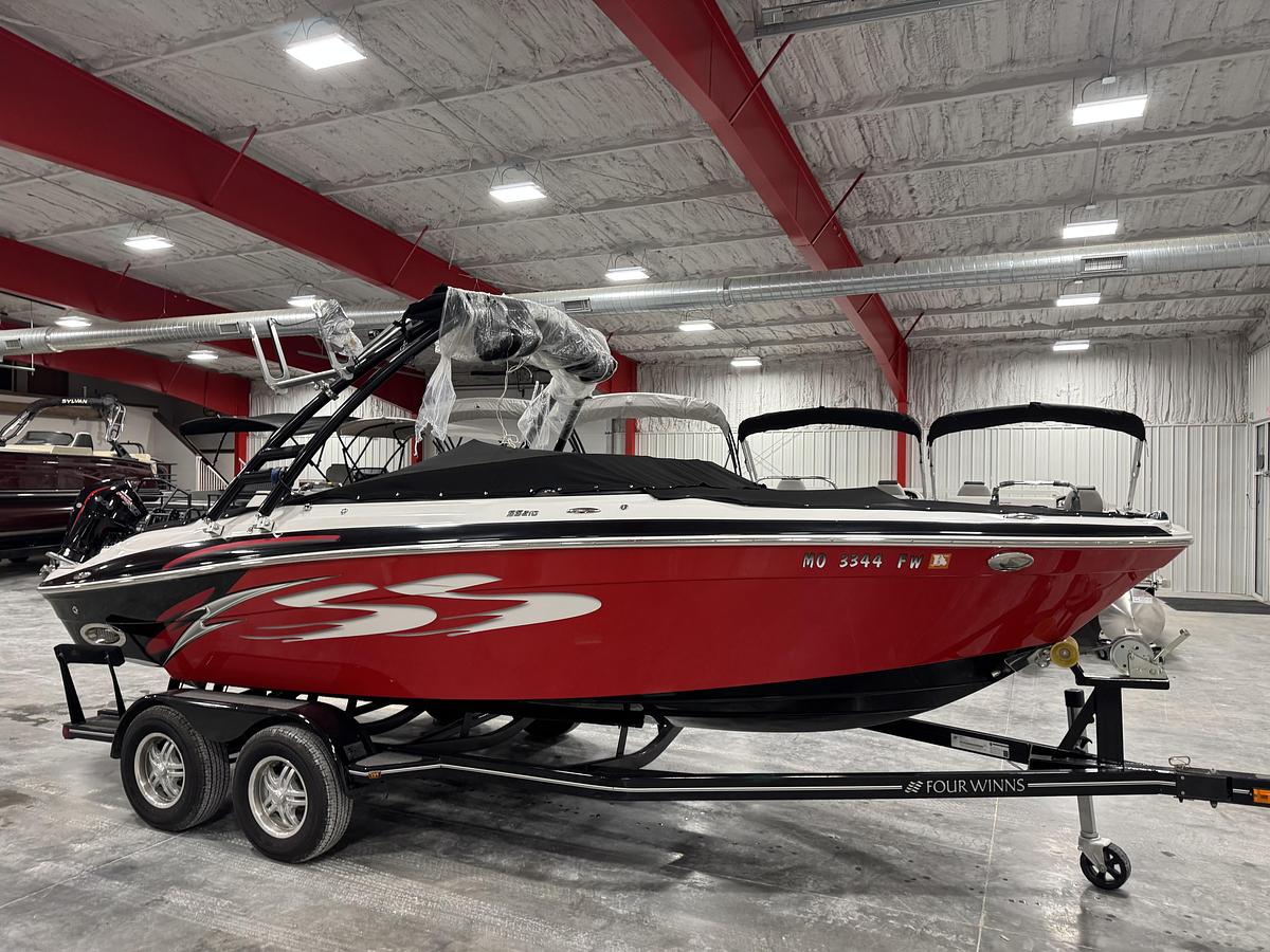 Used 2011 Four Winns 210 SS