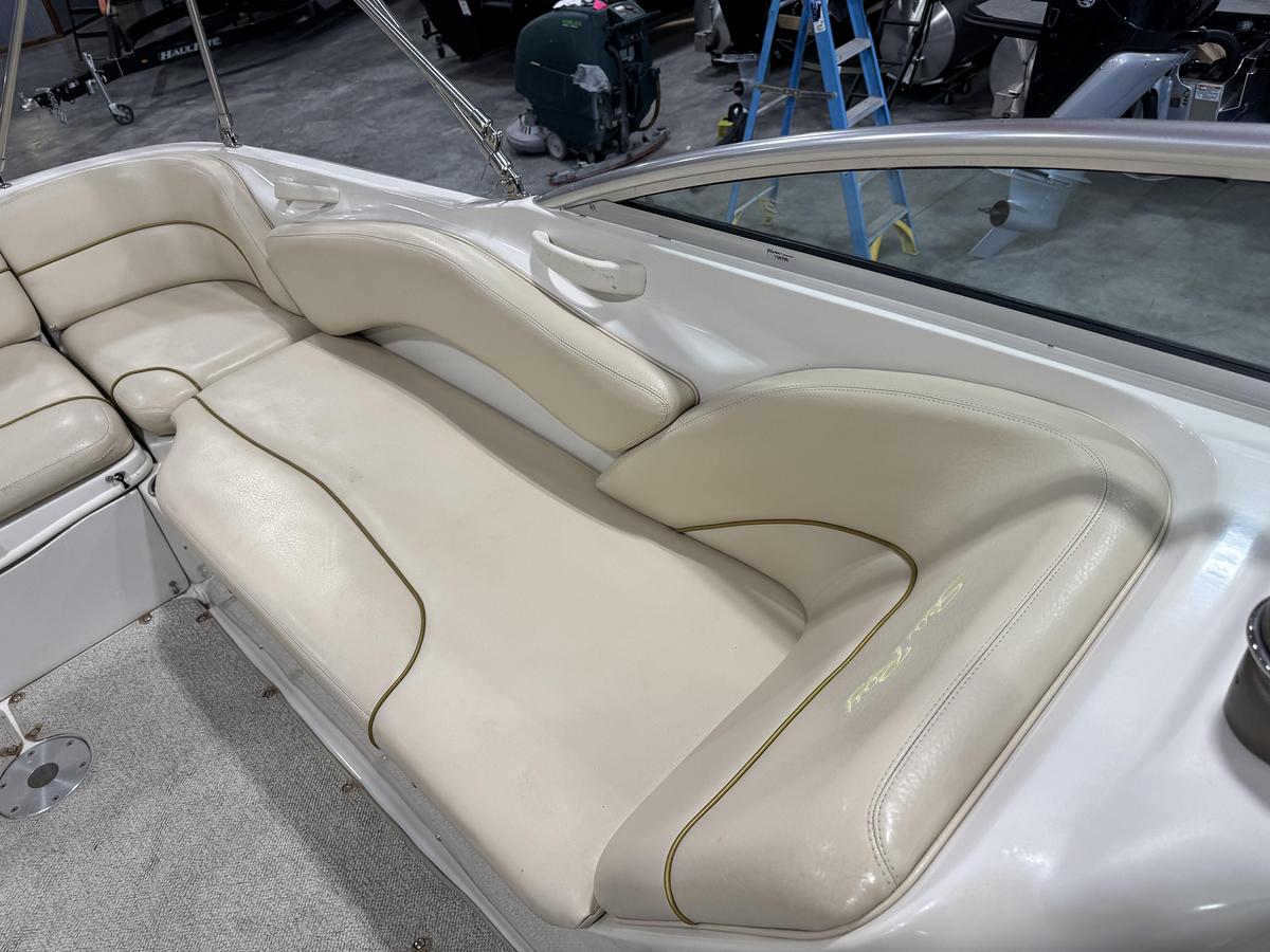 Used 2001 Sea Ray 240 Sundeck