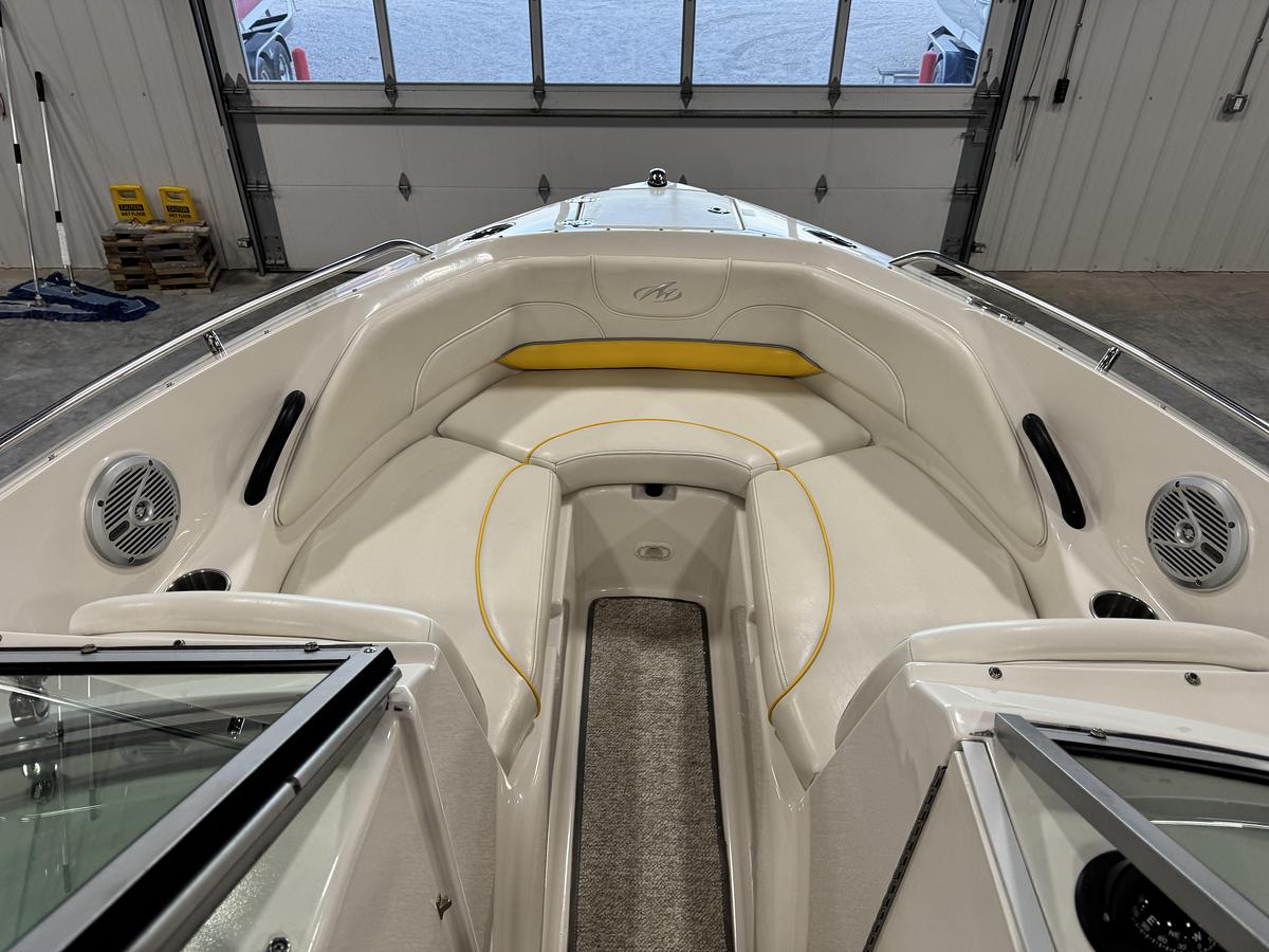 Used 2006 Monterey 234 FS