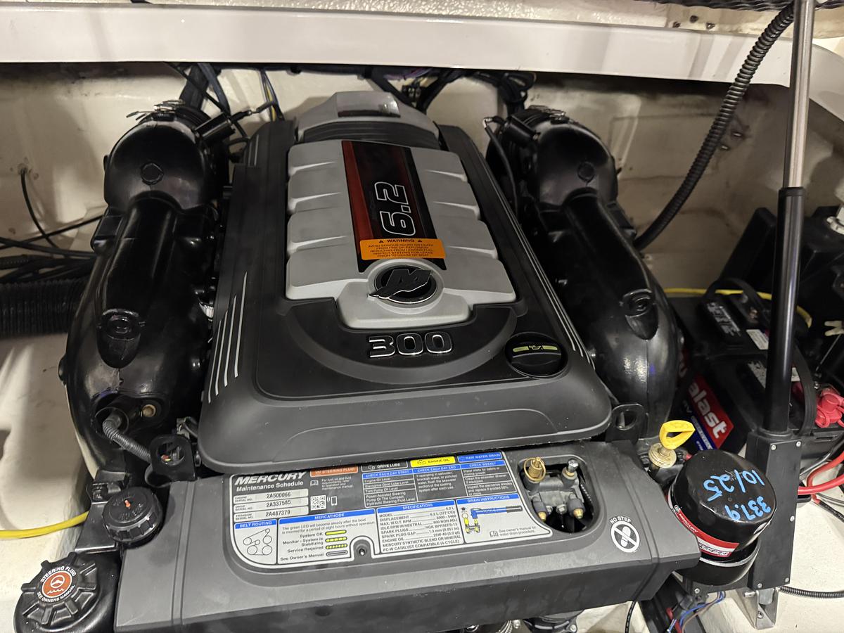 Used 2017 Chaparral 257 SSX