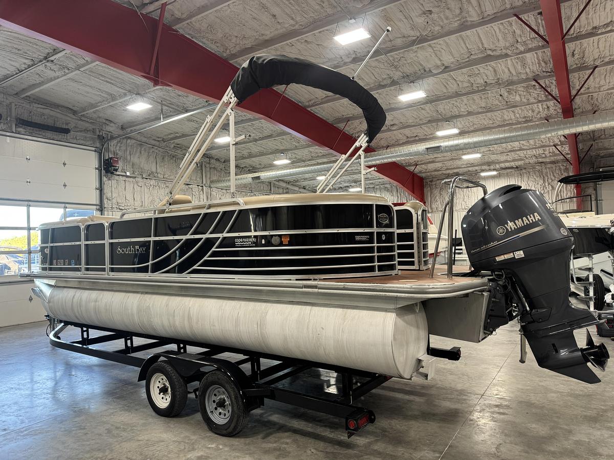 Used 2014 SouthBay 522 RS TriToon
