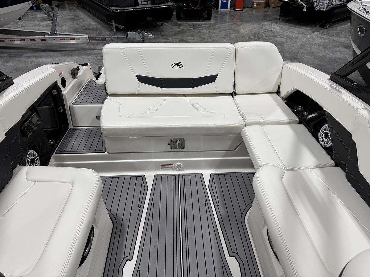 Used 2014 Monterey 268 Super Sport BR