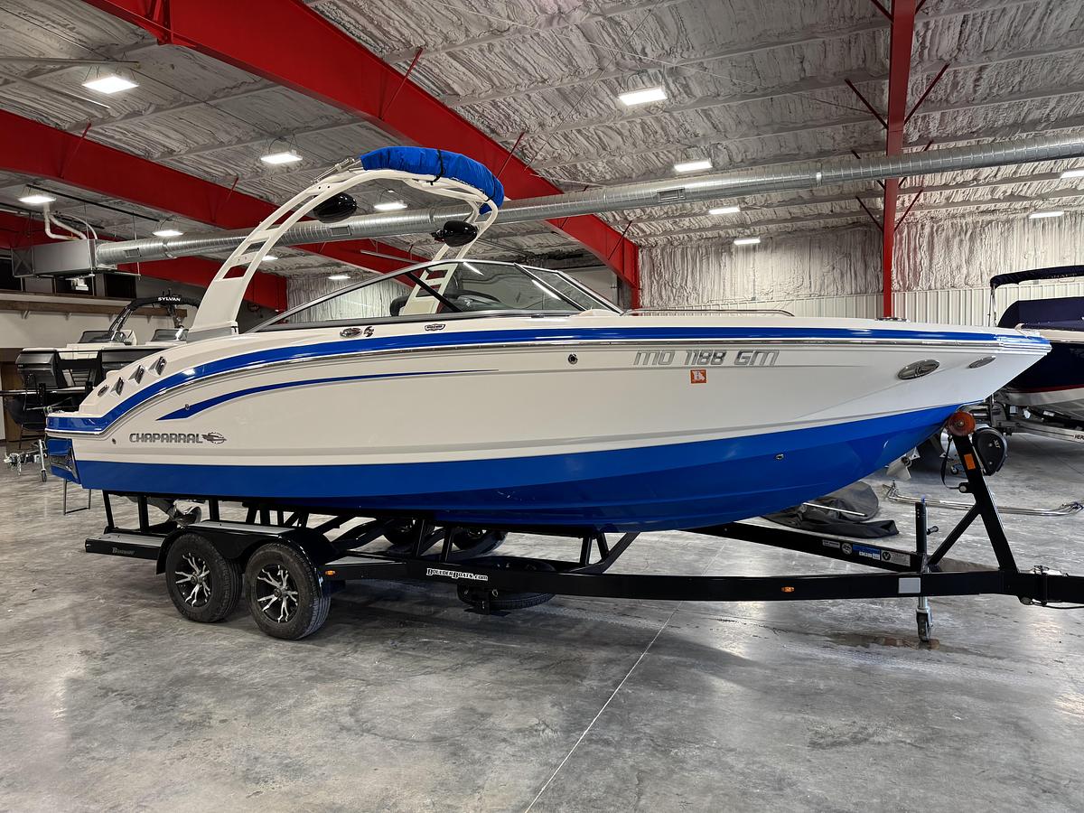 Used 2018 Chaparral 246 SSI Surf