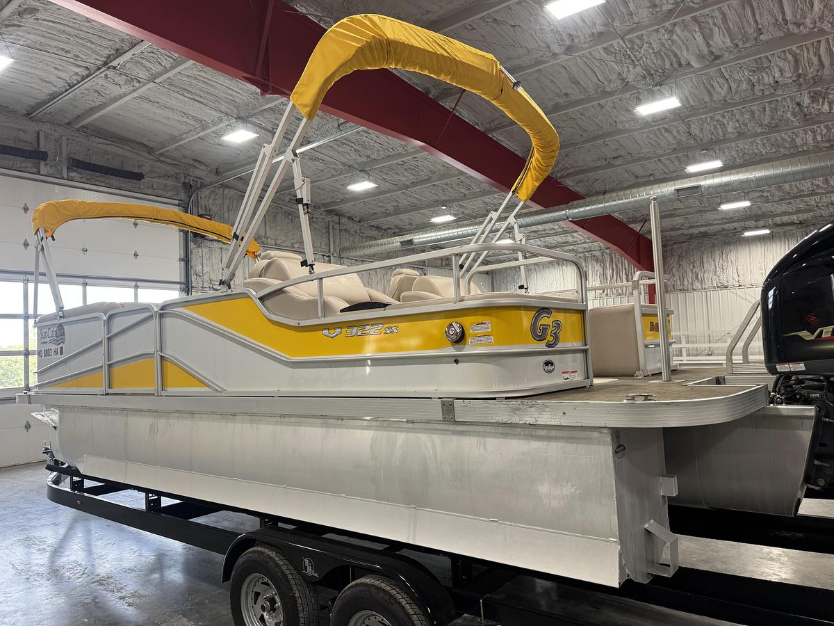 Used 2018 Suncatcher 322 VS