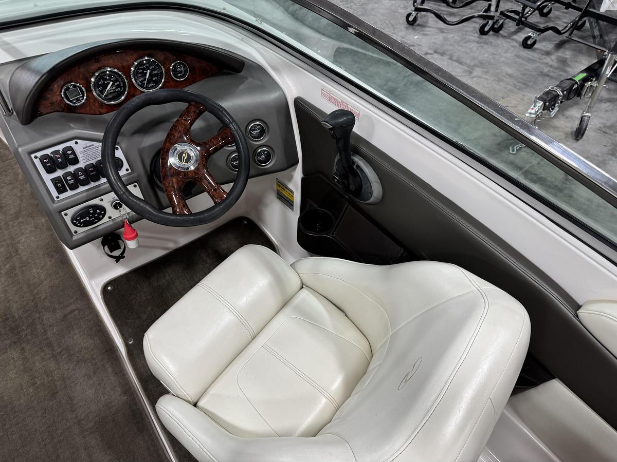 Used 2004 Regal 2200 LSR