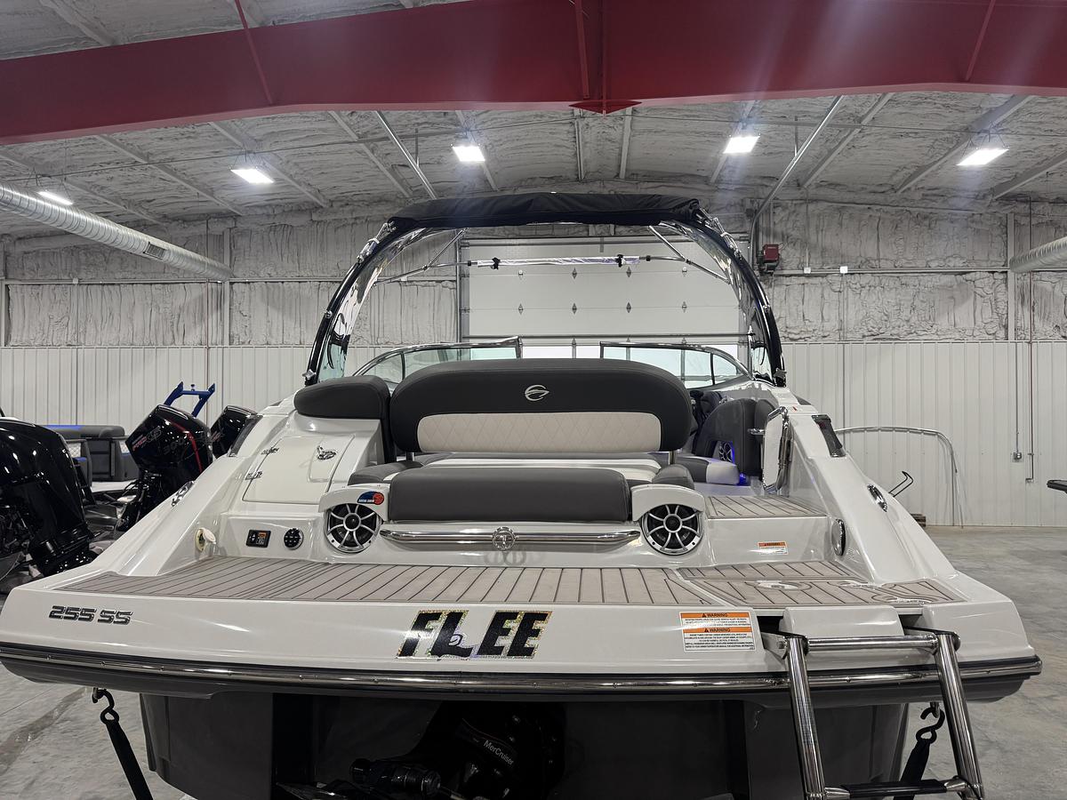 Used 2020 Crownline 255 SS